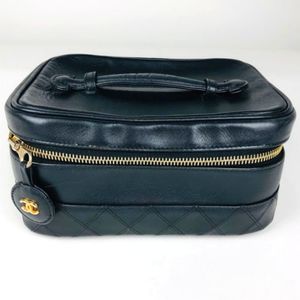 Authentic Chanel Diamond Quilted Black Leather Vanity Case